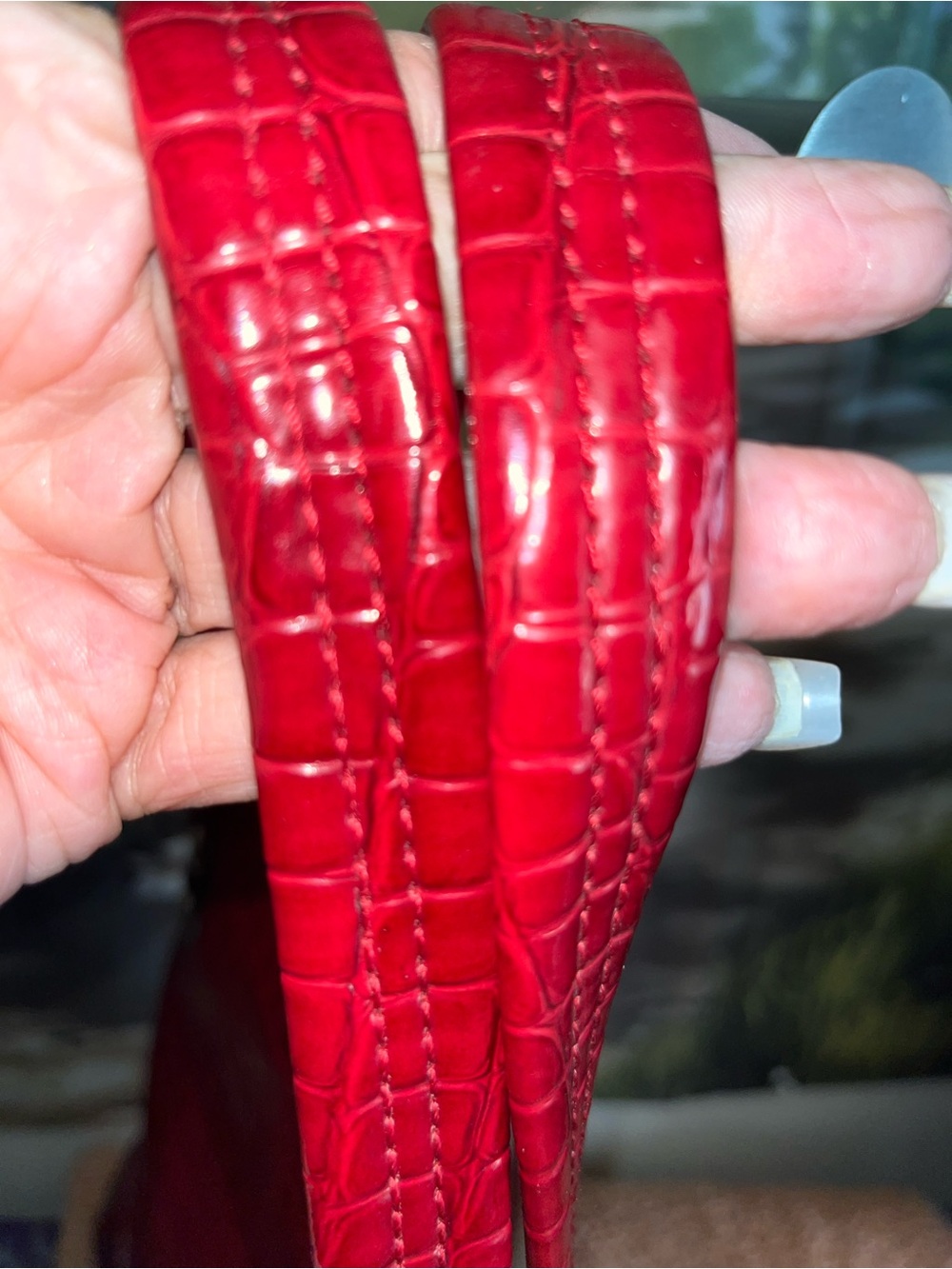 Kathy Van Zeeland Red Faux Crocodile Leather Shoulder Bag - Picture 7 of 11